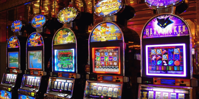 What Are Slot Machines?